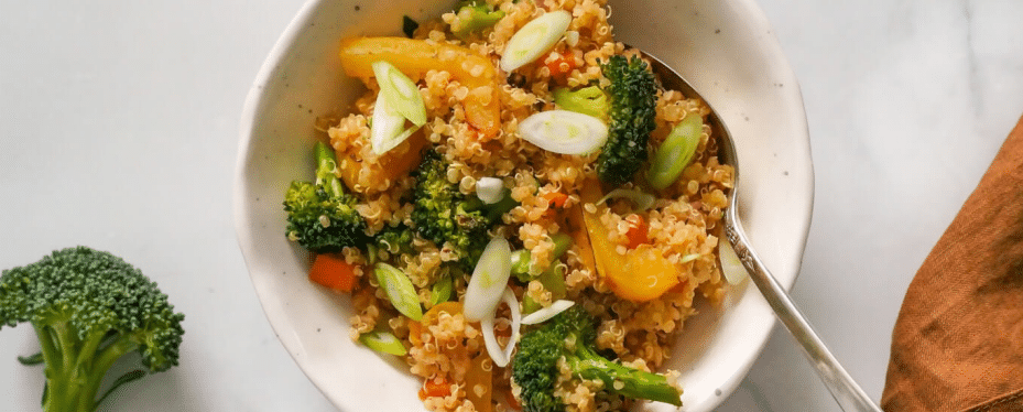 broccoli, carrot & quinoa skillet